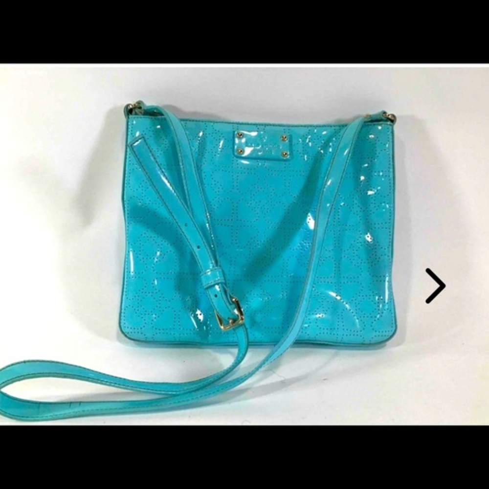 🔥🔥 Kate Spade Light Blue Perforated Heart Cross Body Bag